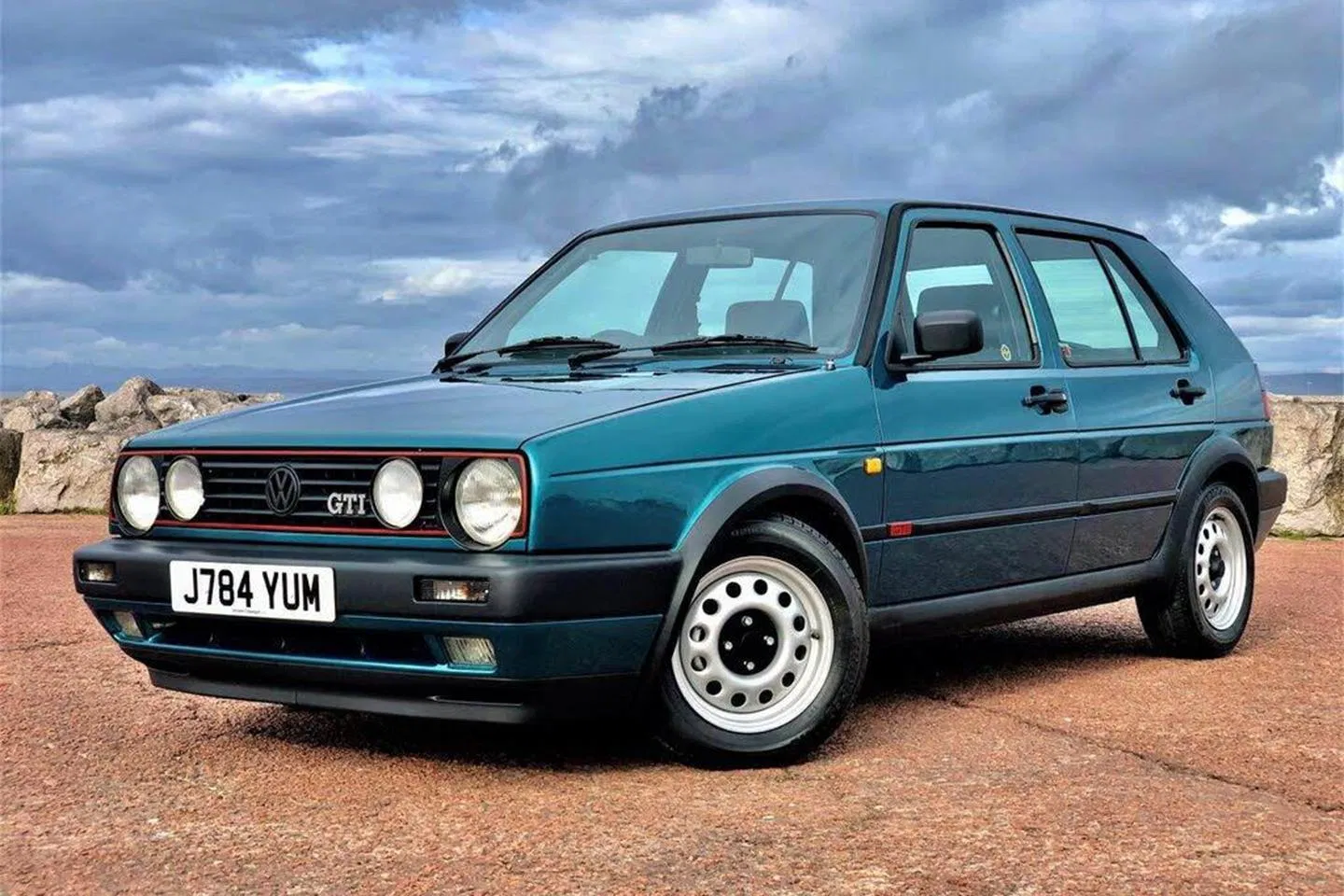 Volkswagen Golf MK2 autófotó
